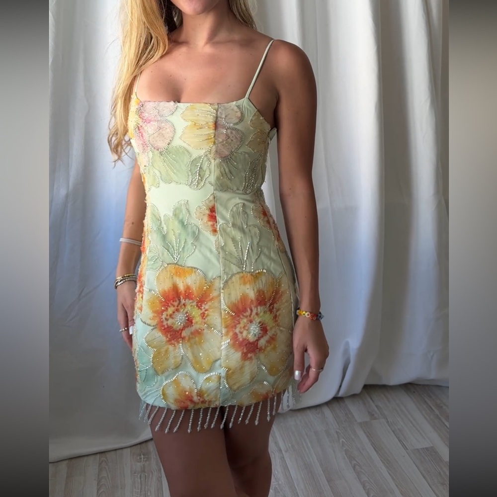 PEPPERMAYO Gatiana bead sequin floral beaded mini dress - Picture 9 of 13
